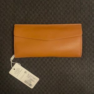 URBAN EXPRESSIONS WALLET